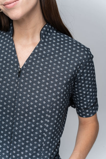 FILIPINA HEDRA NEGRA